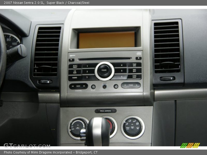 Super Black / Charcoal/Steel 2007 Nissan Sentra 2.0 SL