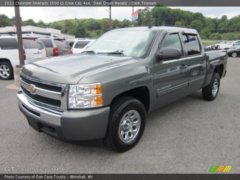 Front 3/4 View of 2011 Silverado 1500 LS Crew Cab 4x4