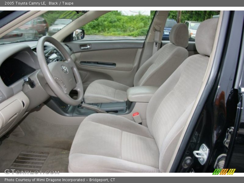 Black / Taupe 2005 Toyota Camry LE