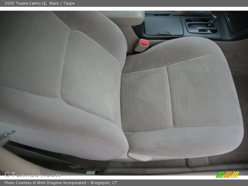 Black / Taupe 2005 Toyota Camry LE
