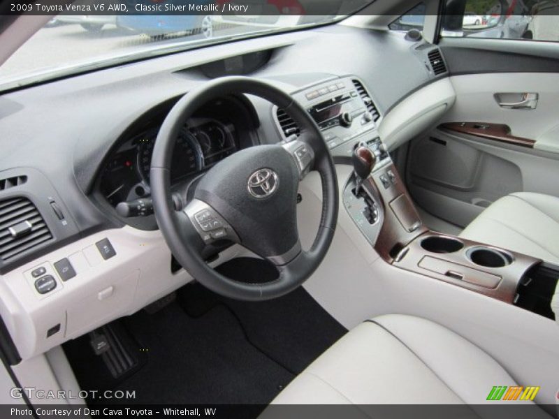 Classic Silver Metallic / Ivory 2009 Toyota Venza V6 AWD