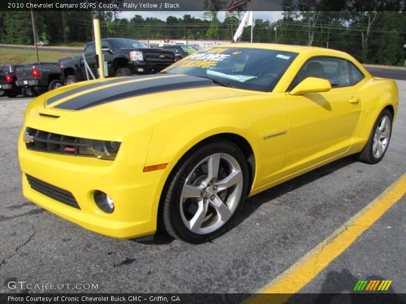 Front 3/4 View of 2010 Camaro SS/RS Coupe