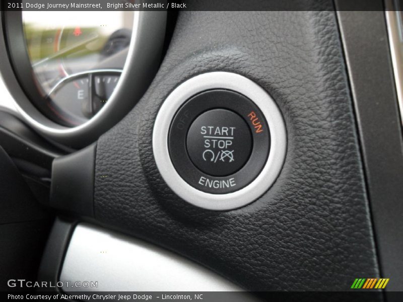 Bright Silver Metallic / Black 2011 Dodge Journey Mainstreet