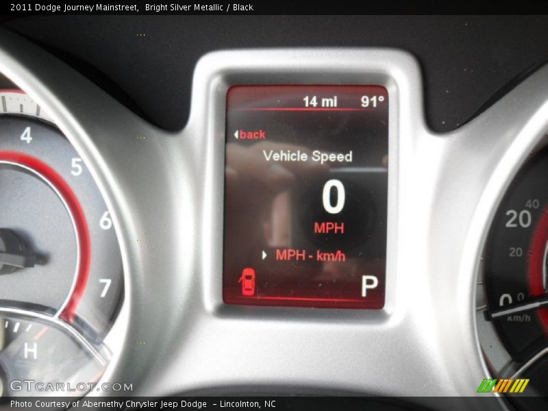 Bright Silver Metallic / Black 2011 Dodge Journey Mainstreet