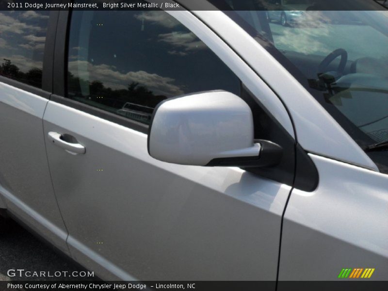 Bright Silver Metallic / Black 2011 Dodge Journey Mainstreet