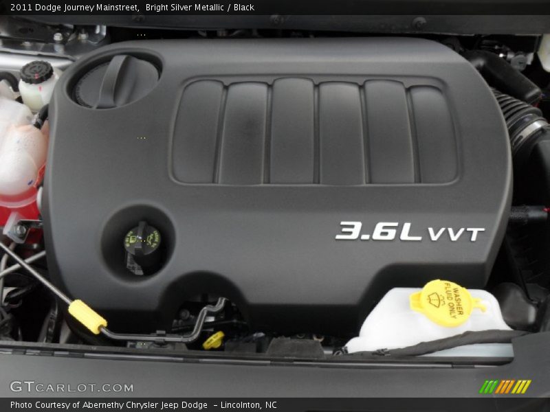 Bright Silver Metallic / Black 2011 Dodge Journey Mainstreet