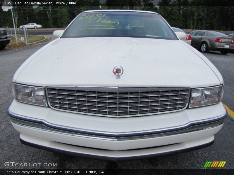 White / Blue 1995 Cadillac DeVille Sedan