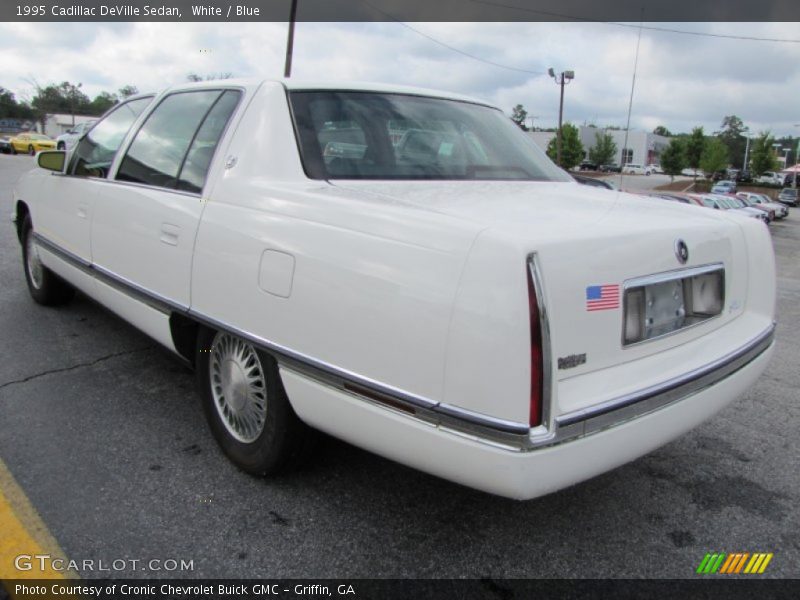 White / Blue 1995 Cadillac DeVille Sedan