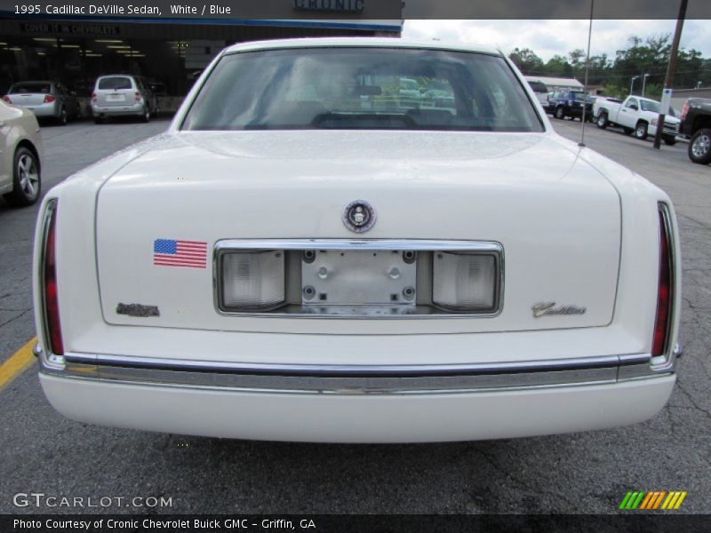 White / Blue 1995 Cadillac DeVille Sedan
