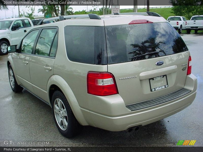 Pueblo Gold Metallic / Pebble Beige 2006 Ford Freestyle Limited