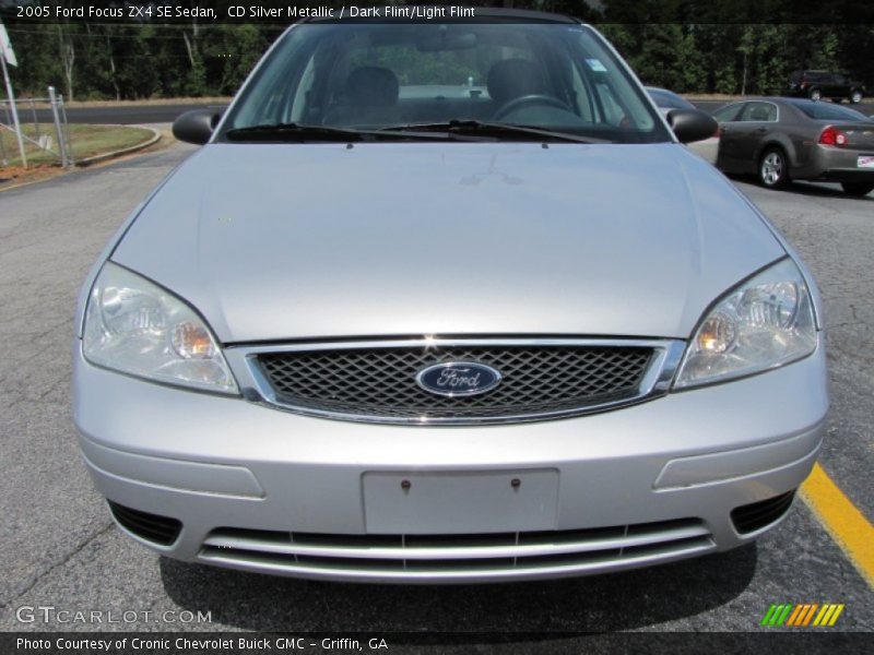 CD Silver Metallic / Dark Flint/Light Flint 2005 Ford Focus ZX4 SE Sedan