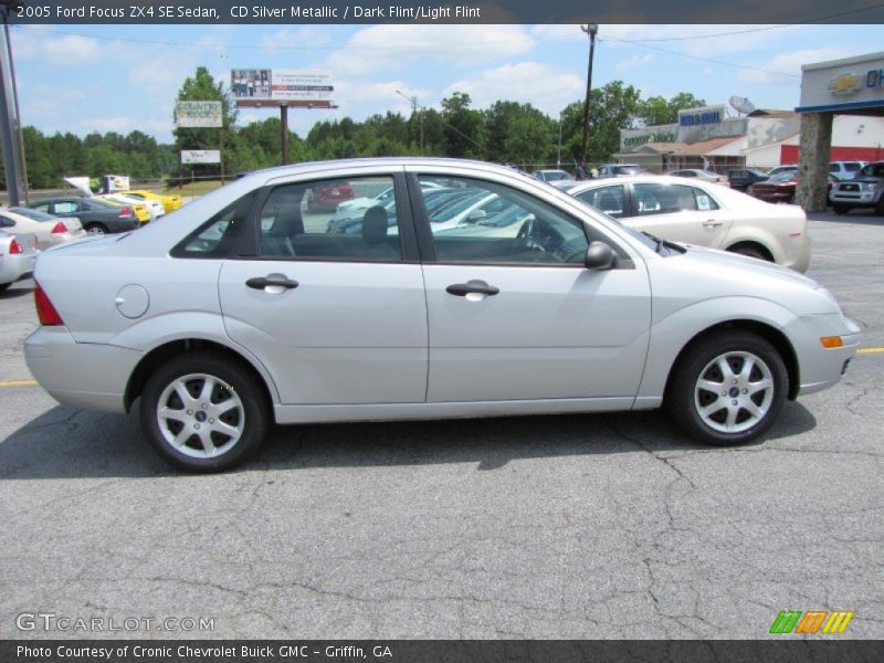 CD Silver Metallic / Dark Flint/Light Flint 2005 Ford Focus ZX4 SE Sedan