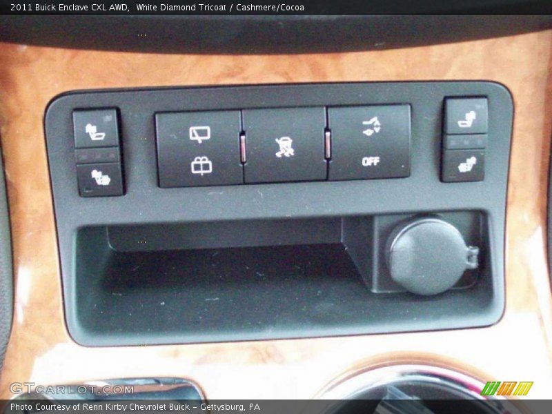 White Diamond Tricoat / Cashmere/Cocoa 2011 Buick Enclave CXL AWD