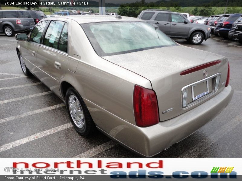 Cashmere / Shale 2004 Cadillac DeVille Sedan