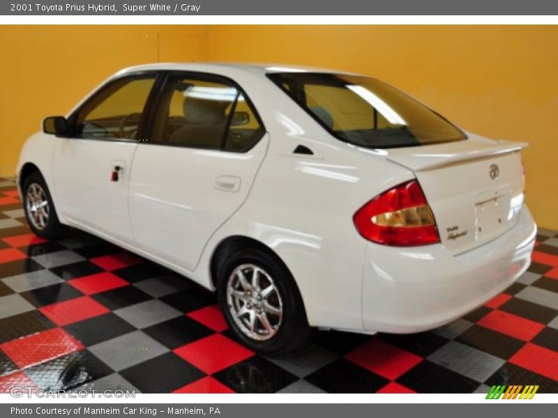 Super White / Gray 2001 Toyota Prius Hybrid