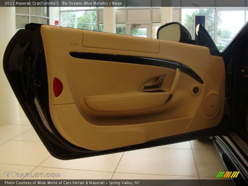 Blu Oceano (Blue Metallic) / Beige 2011 Maserati GranTurismo S