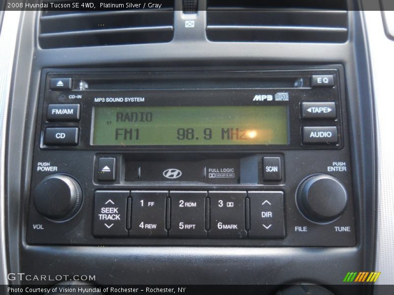 Platinum Silver / Gray 2008 Hyundai Tucson SE 4WD