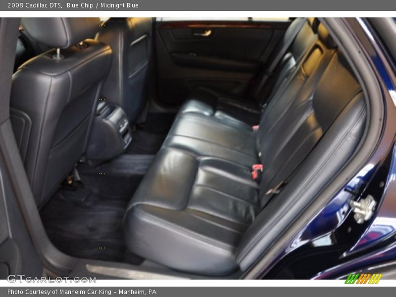 Blue Chip / Midnight Blue 2008 Cadillac DTS