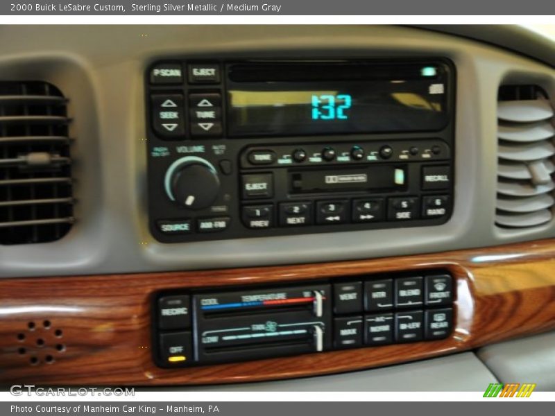 Sterling Silver Metallic / Medium Gray 2000 Buick LeSabre Custom