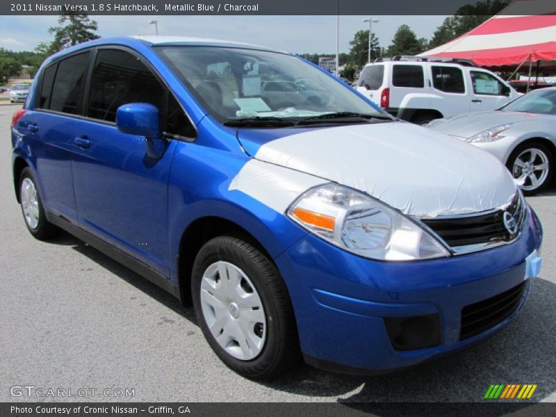 Metallic Blue / Charcoal 2011 Nissan Versa 1.8 S Hatchback