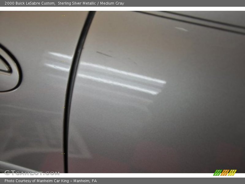 Sterling Silver Metallic / Medium Gray 2000 Buick LeSabre Custom