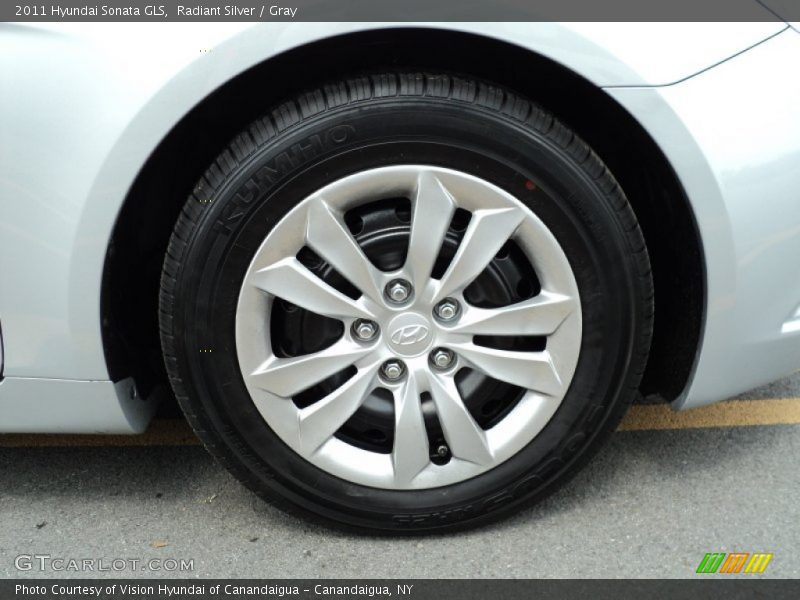 Radiant Silver / Gray 2011 Hyundai Sonata GLS