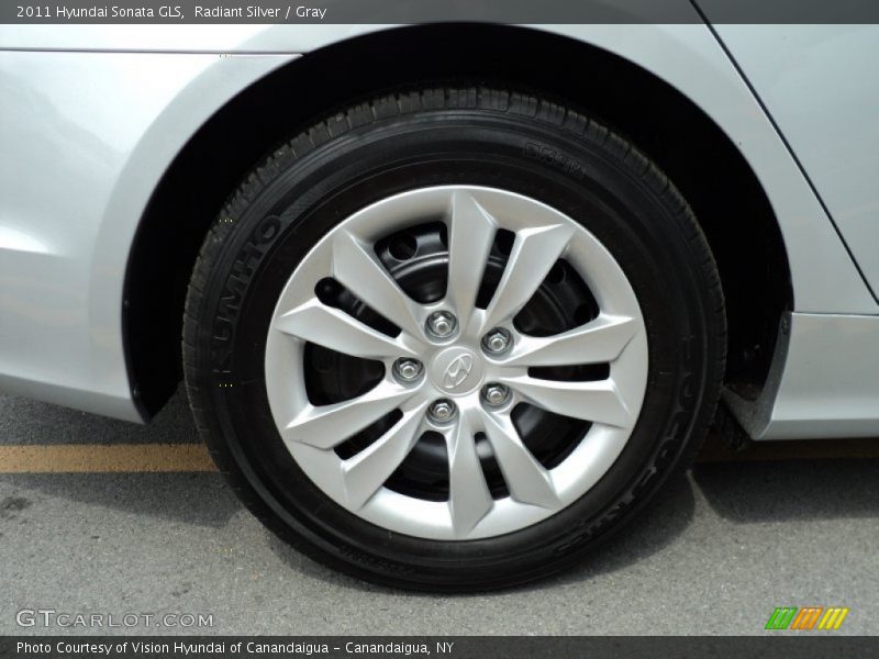 Radiant Silver / Gray 2011 Hyundai Sonata GLS