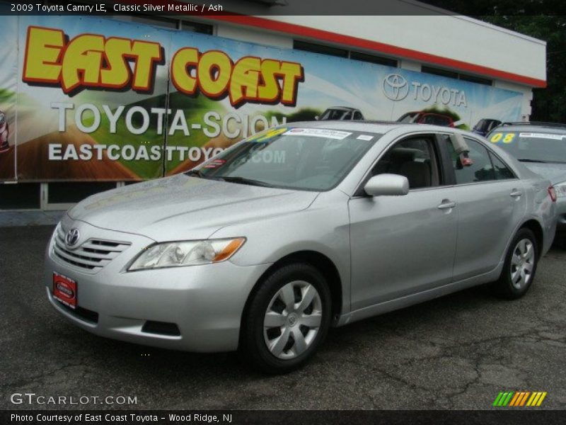 Classic Silver Metallic / Ash 2009 Toyota Camry LE
