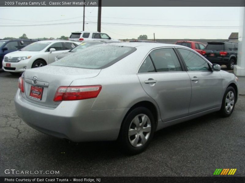 Classic Silver Metallic / Ash 2009 Toyota Camry LE