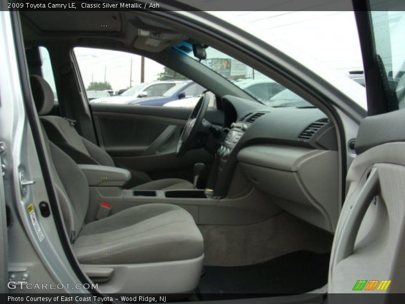 Classic Silver Metallic / Ash 2009 Toyota Camry LE