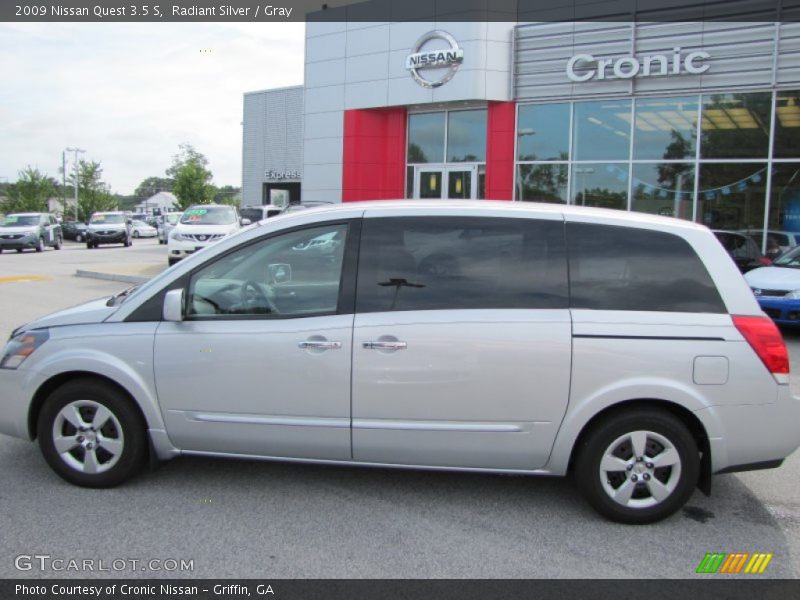 Radiant Silver / Gray 2009 Nissan Quest 3.5 S