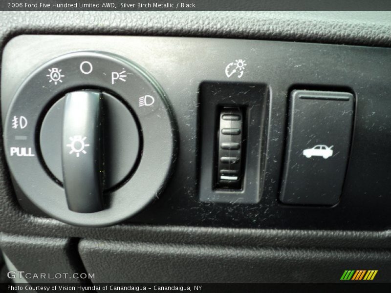 Silver Birch Metallic / Black 2006 Ford Five Hundred Limited AWD
