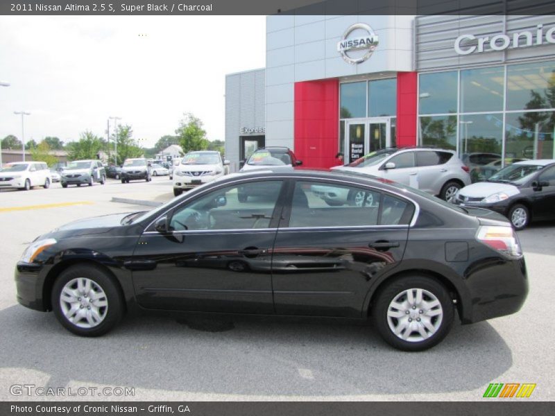 Super Black / Charcoal 2011 Nissan Altima 2.5 S