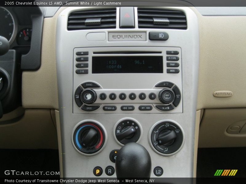 Summit White / Light Cashmere 2005 Chevrolet Equinox LS AWD