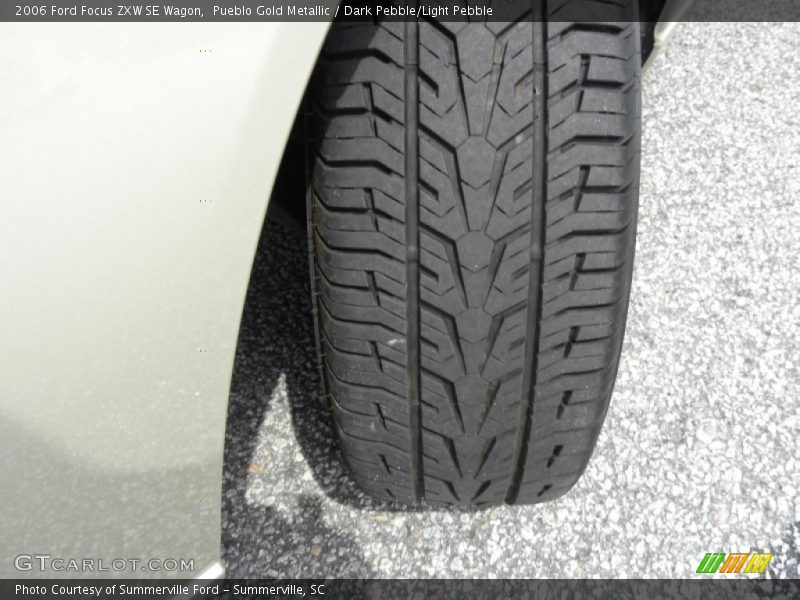 Pueblo Gold Metallic / Dark Pebble/Light Pebble 2006 Ford Focus ZXW SE Wagon