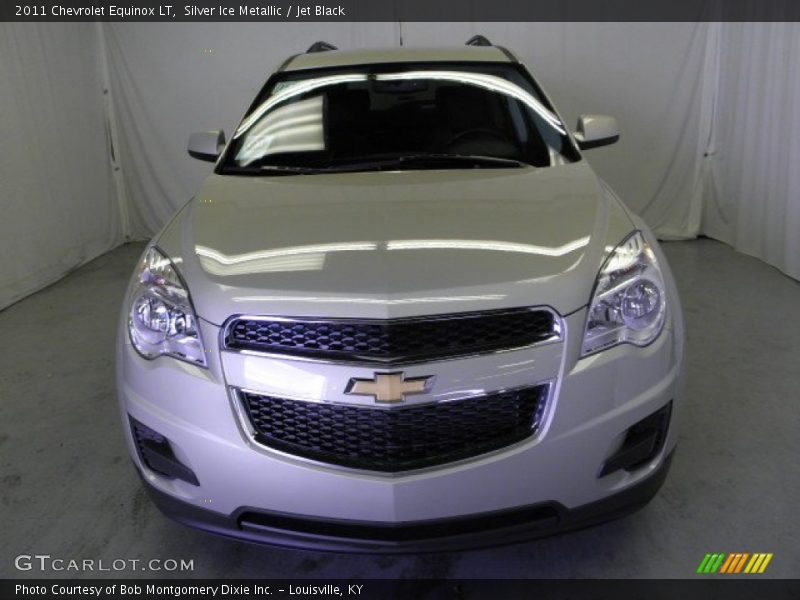 Silver Ice Metallic / Jet Black 2011 Chevrolet Equinox LT