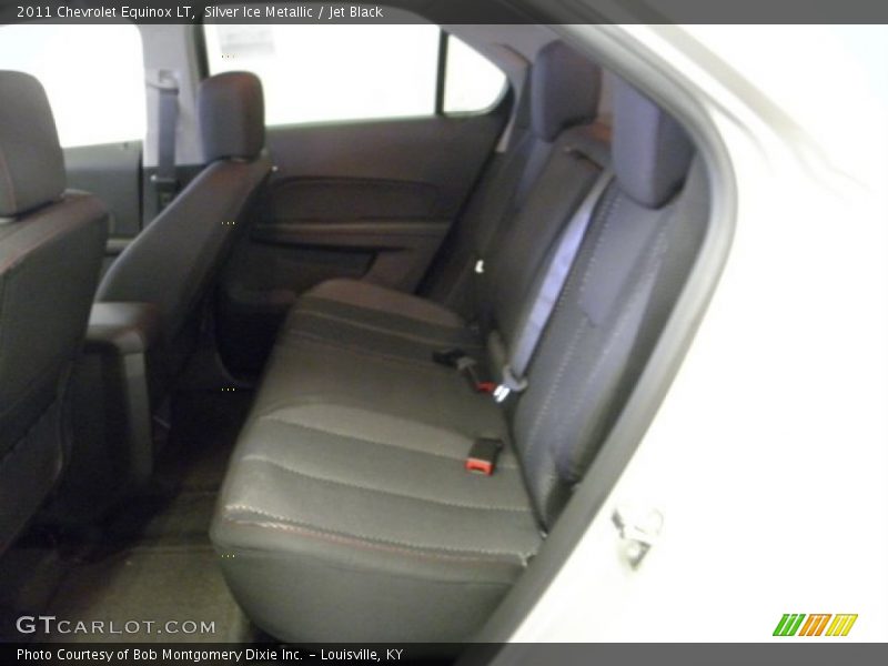 Silver Ice Metallic / Jet Black 2011 Chevrolet Equinox LT