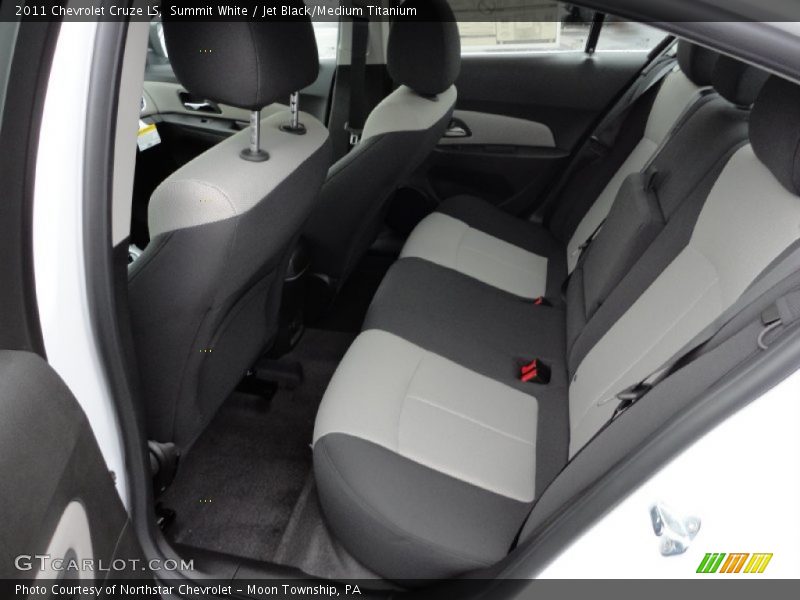 Summit White / Jet Black/Medium Titanium 2011 Chevrolet Cruze LS