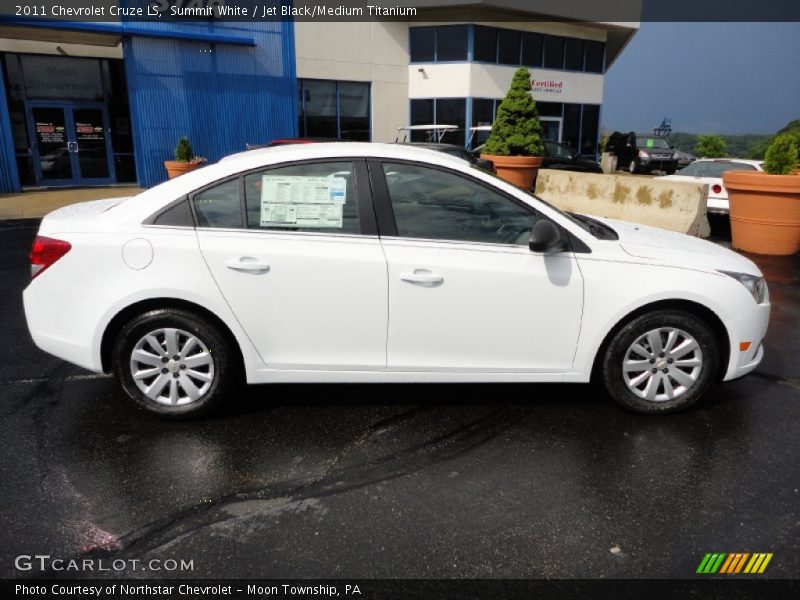 Summit White / Jet Black/Medium Titanium 2011 Chevrolet Cruze LS