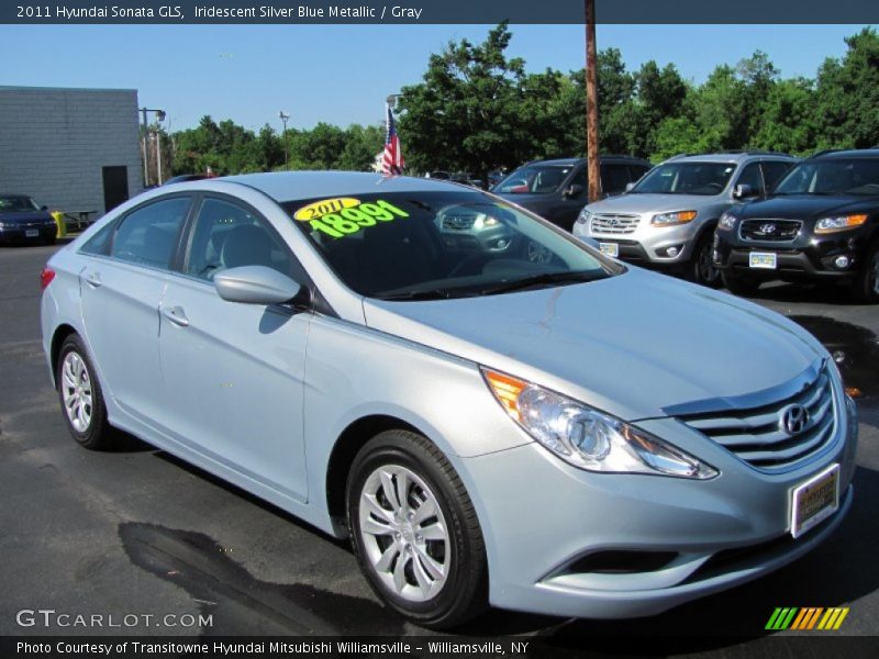 Front 3/4 View of 2011 Sonata GLS