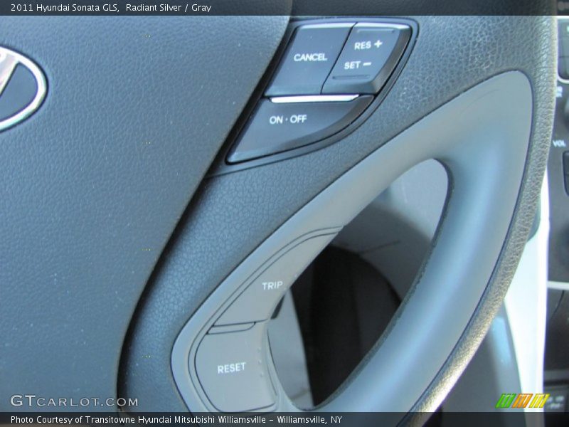 Radiant Silver / Gray 2011 Hyundai Sonata GLS