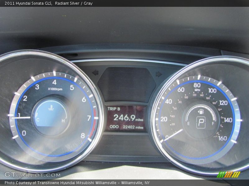 Radiant Silver / Gray 2011 Hyundai Sonata GLS