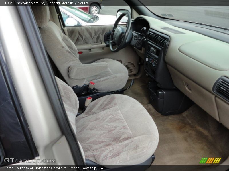  1999 Venture  Neutral Interior