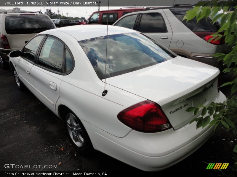 Vibrant White / Dark Charcoal 2001 Ford Taurus SEL