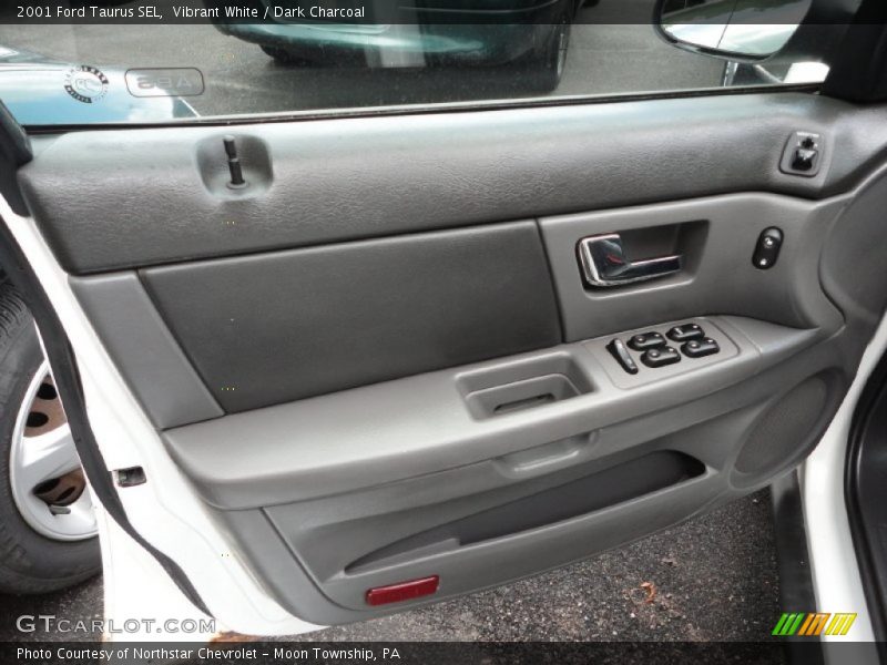 Vibrant White / Dark Charcoal 2001 Ford Taurus SEL