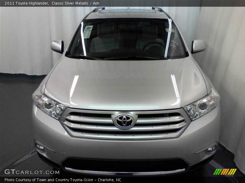 Classic Silver Metallic / Ash 2011 Toyota Highlander