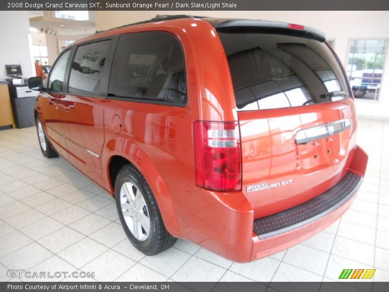Sunburst Orange Pearl / Dark Slate/Light Shale 2008 Dodge Grand Caravan SXT