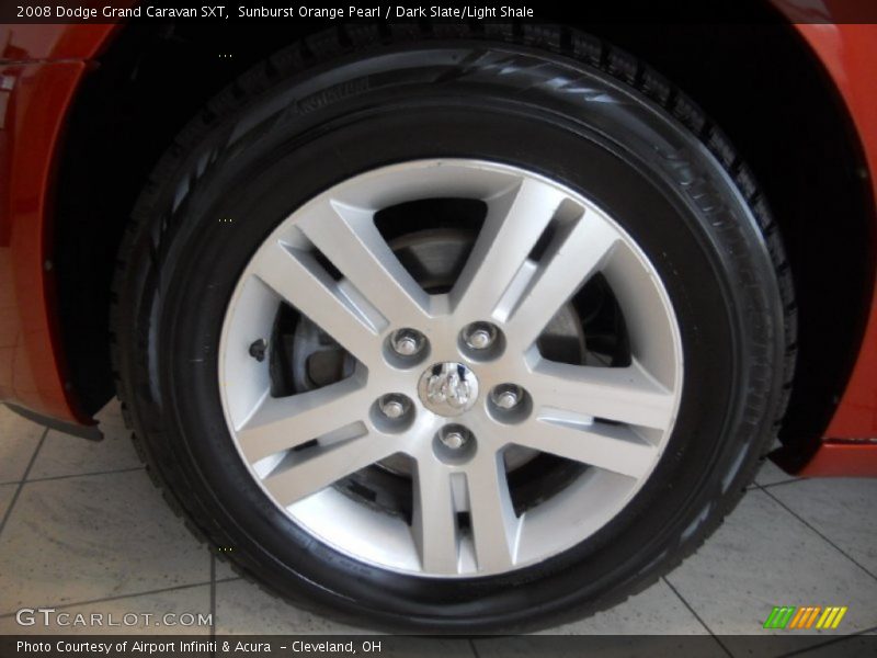 Sunburst Orange Pearl / Dark Slate/Light Shale 2008 Dodge Grand Caravan SXT
