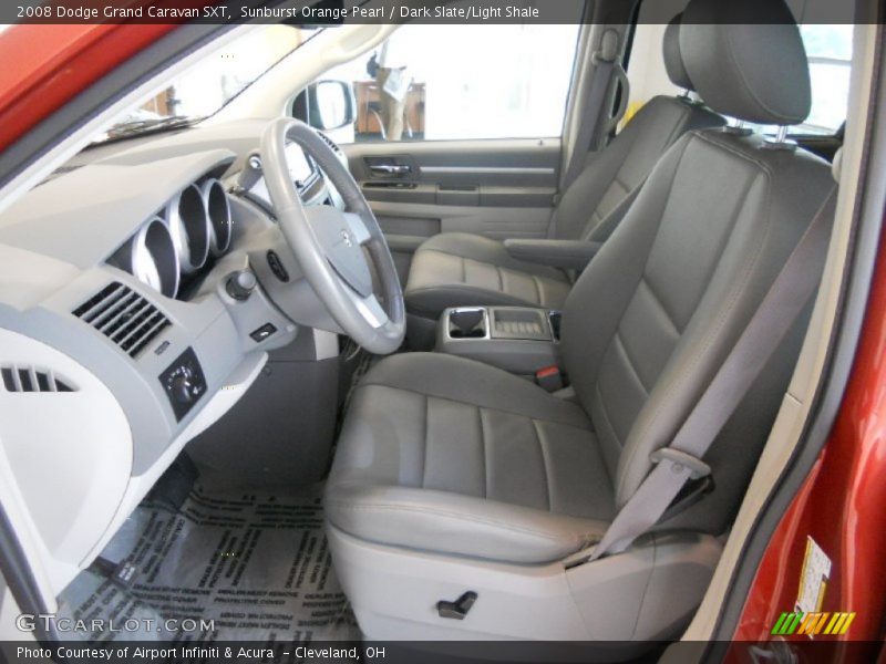 Sunburst Orange Pearl / Dark Slate/Light Shale 2008 Dodge Grand Caravan SXT