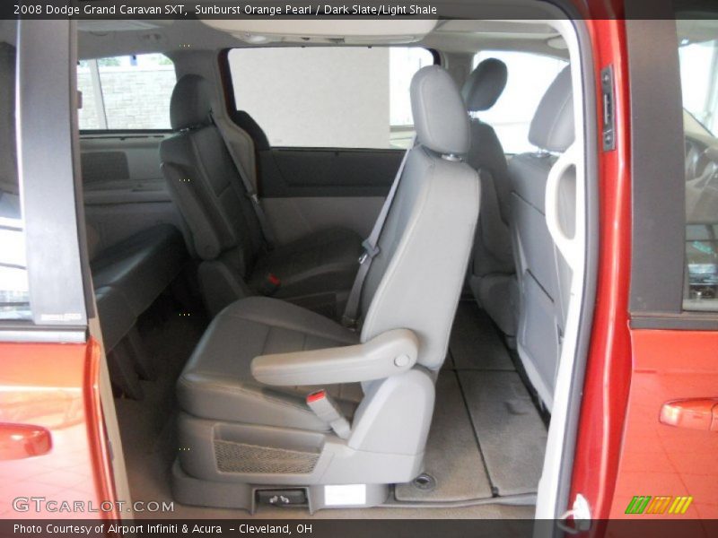 Sunburst Orange Pearl / Dark Slate/Light Shale 2008 Dodge Grand Caravan SXT